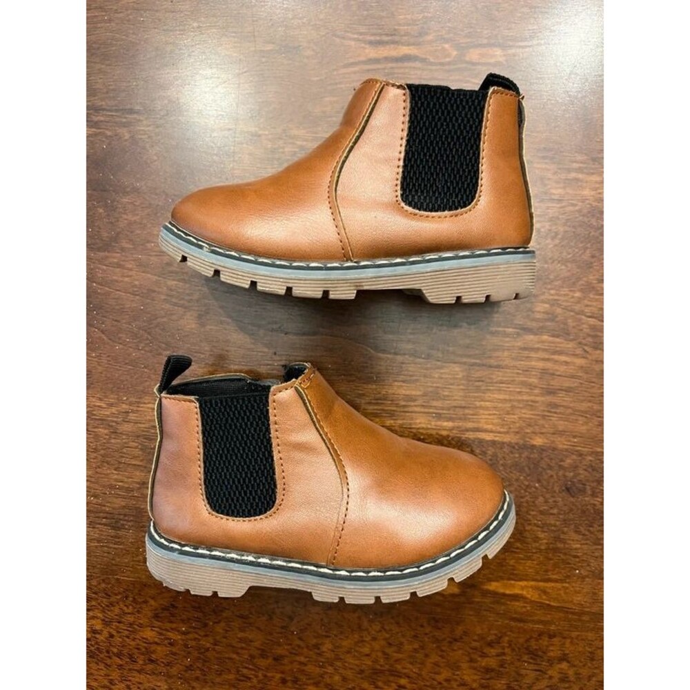 Toddler Girls Chunky Brown Chelsea Boots Size Euro 26 US 9 UK 8